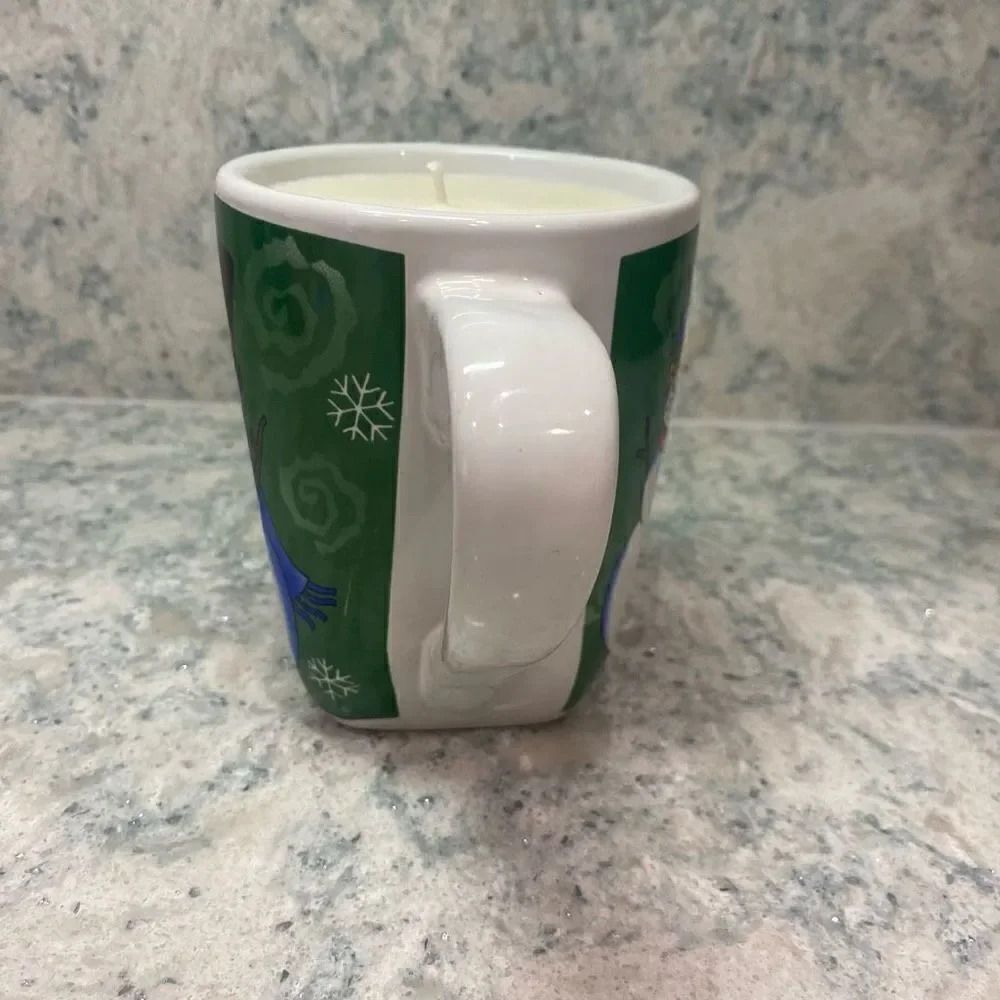Snowman Scented Candle - Picture 6 of 7